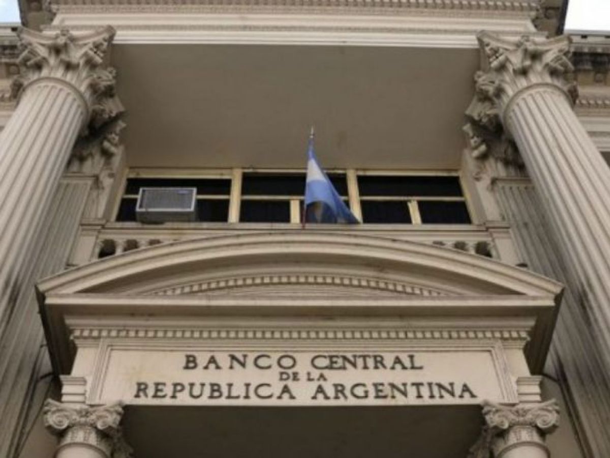 banco-central-1203451.jpg banco-central-1203451.jpg