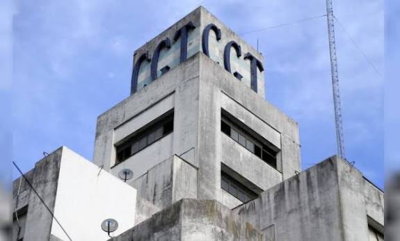 La CGT, las dos CTA y organizaciones sociales marcharán al Congreso contra las políticas del Gobierno