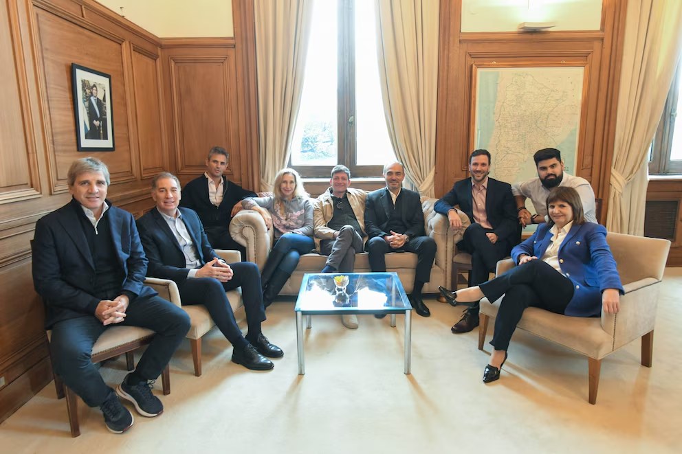 El Gobierno reactiva su agenda legislativa tras la pausa por el Mundial y busca acelerar reformas clave para Milei