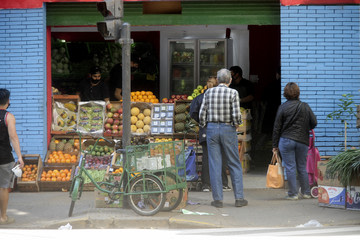 La inflación golpea distinto según el bolsillo y la región: alimentos, salud y el Noroeste marcan la brecha