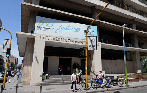 El Tribunal de Cuentas frenó una contratación directa del Subsidio de Salud por $90,5 millones para desarrollar su sitio web