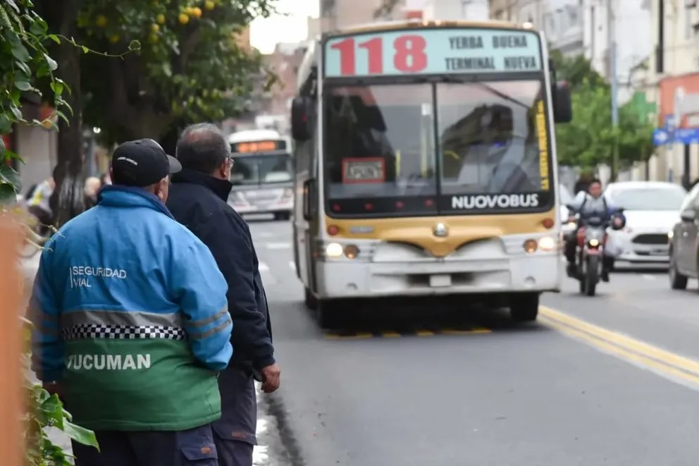 La Provincia acordó con AETAT la devolución en cuotas de los $2.000 millones adelantados al transporte 