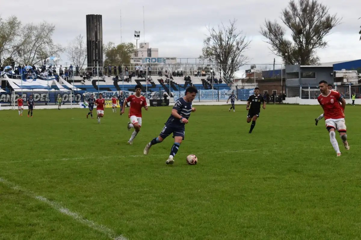 1200x799_mala-actuacin-tucuman-central-no-hizo-pie-entre-rios-fue-goleado-lobo-comienza-comprometer-permanencia-federal-a-1148089-195212.webp 1200x799_mala-actuacin-tucuman-central-no-hizo-pie-entre-rios-fue-goleado-lobo-comienza-comprometer-permanencia-federal-a-1148089-195212.webp