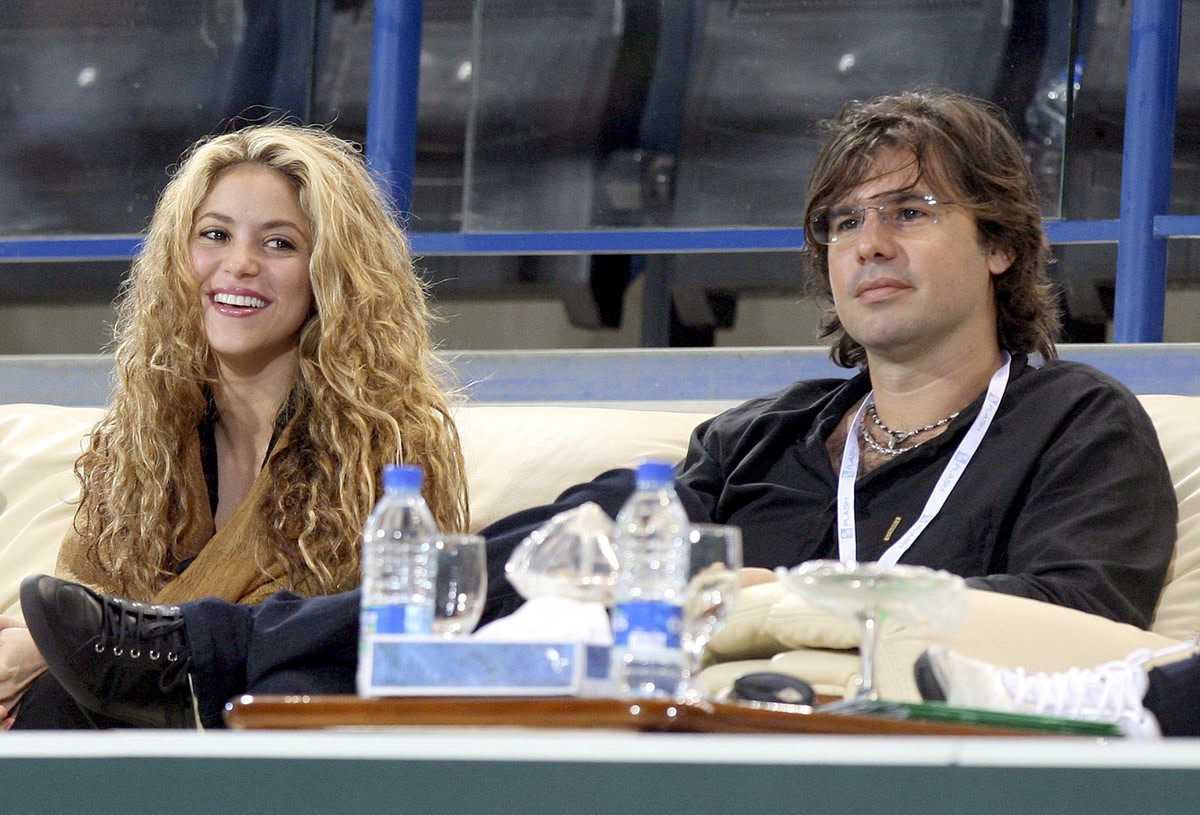 A dieciséis años de la ruptura: una imagen avivó las versiones de romance entre Shakira y Antonio de la Rúa