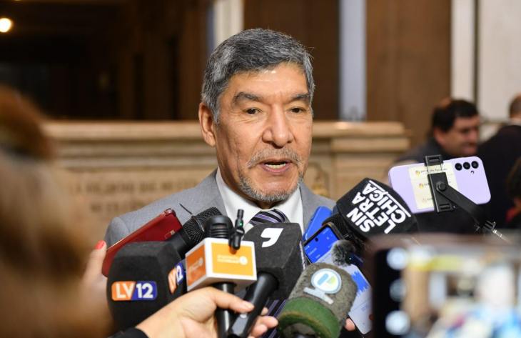 Acevedo defendió la postura de Tucumán contra la extranjerización de tierras y confirmó una sesión legislativa