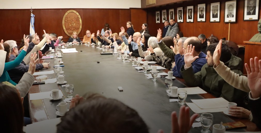 La UNT busca cerrar el proceso electoral antes de fin de mes con un cronograma abreviado