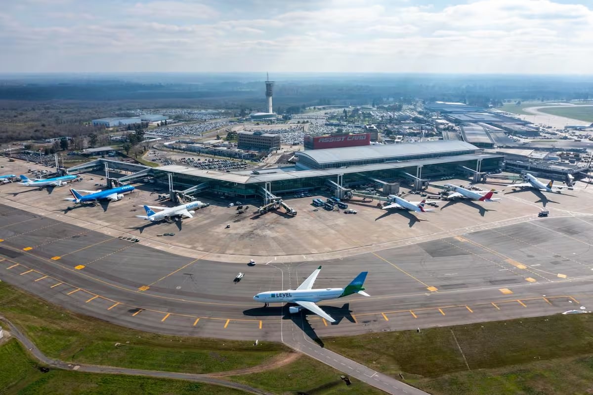 El Poder Ejecutivo renegociará la concesión de los aeropuertos del país antes del fin de año