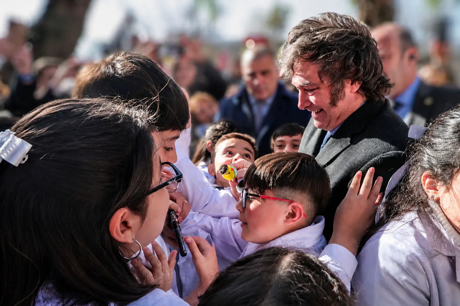 Milei restituyó oficialmente el "Día del Niño" y revirtió el cambio impulsado en 2020