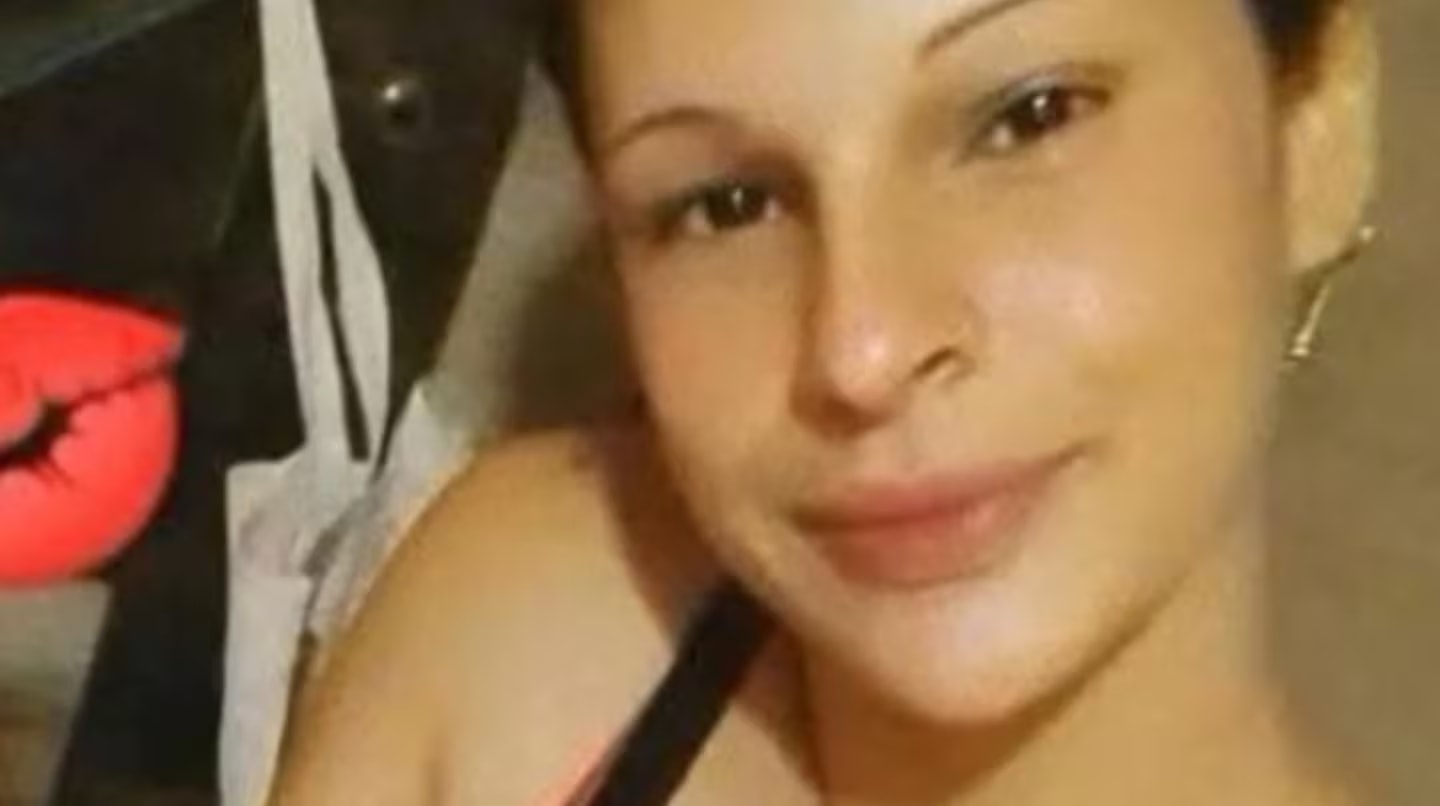 Un hombre asesinó a su pareja frente a sus hijos y fue capturado en la casa de su madre