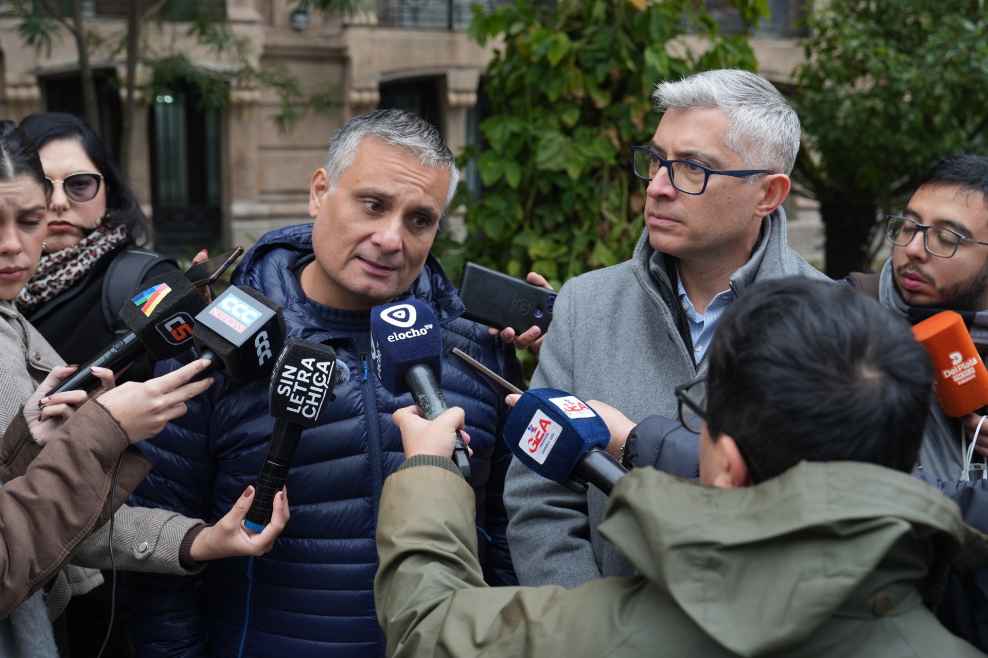 Duro reclamo de Canelada y Cobos a Jaldo por los cobros de la SAT: “Tienen que parar la mano”