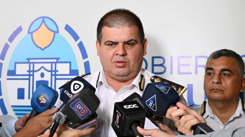 Girvau no separará a los policías imputados por privar de la libertad a una niña de 13 años: “vamos a defenderlos”