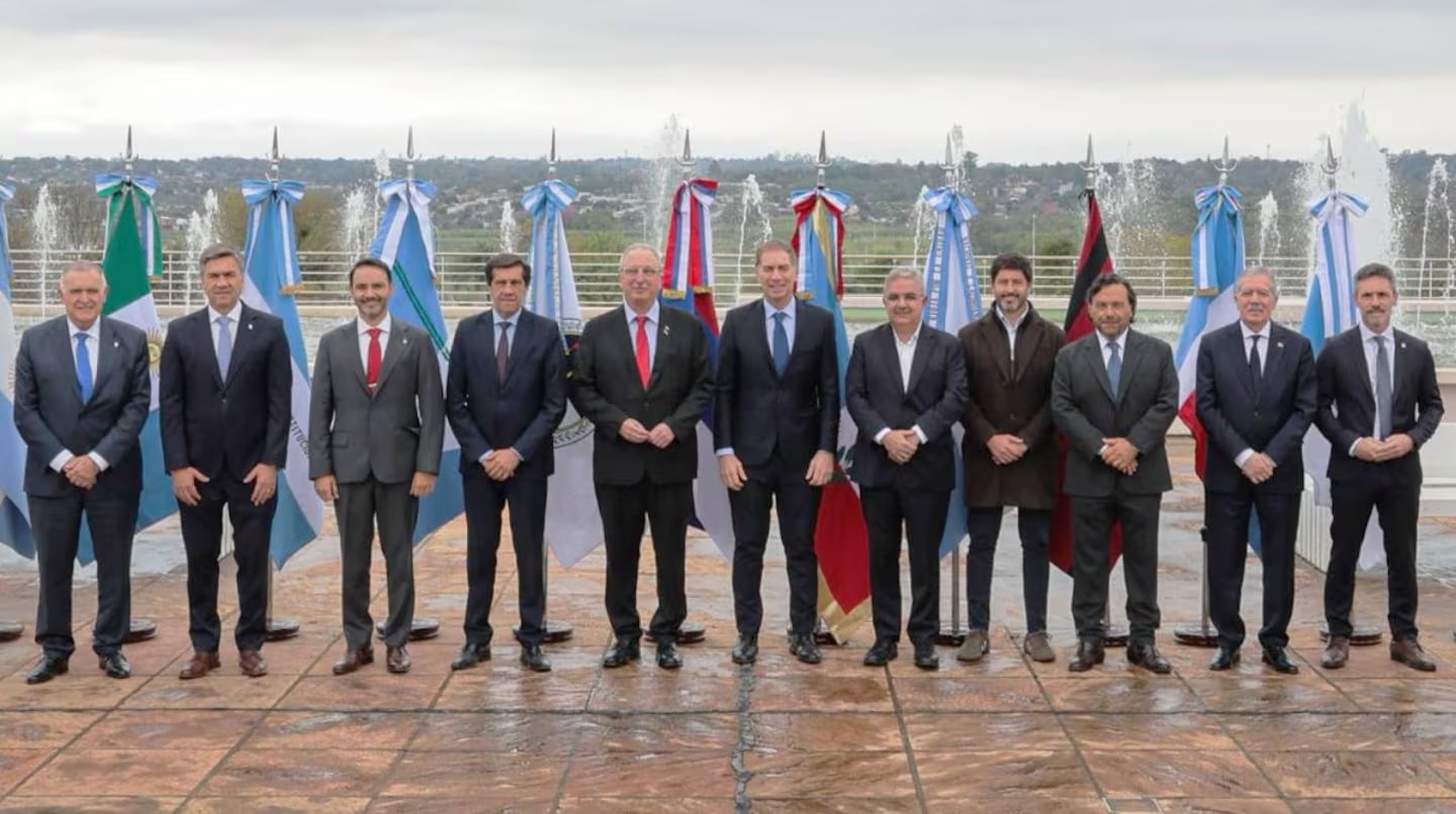 Jaldo planteó el problema energético en la cumbre del Norte Grande y advirtió por 100.000 puestos de trabajo