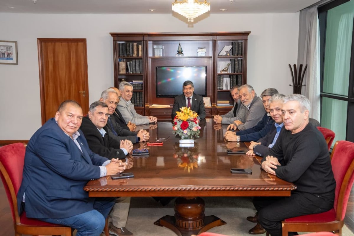 reunion comision hidrica.jpeg