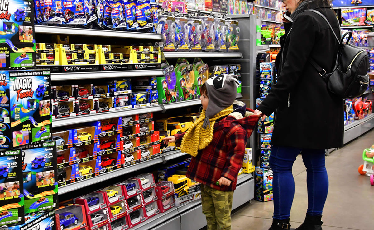 Día del Niño 2026: las cuotas y los descuentos ganan peso en las compras y el celular domina el comercio online