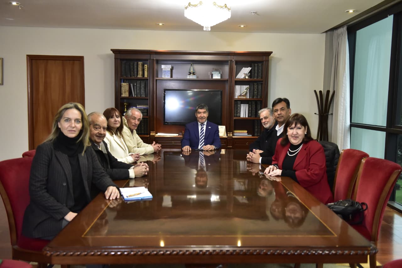 La Mesa de Diálogo Tucumán le reclamó a Acevedo los avances incompletos de la reforma electoral