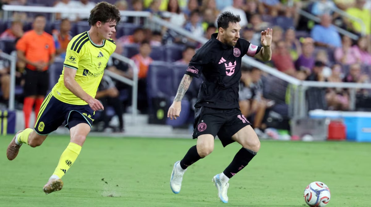 tras-un-penal-que-erro-lionel-messi-el-inter-miami-sufrio-una-goleada-ante-nashville-perdio-4-1-por-la-mls-foto-reuters-2V5FF7HBORCXLI3MUMMIBD2MU4.avif