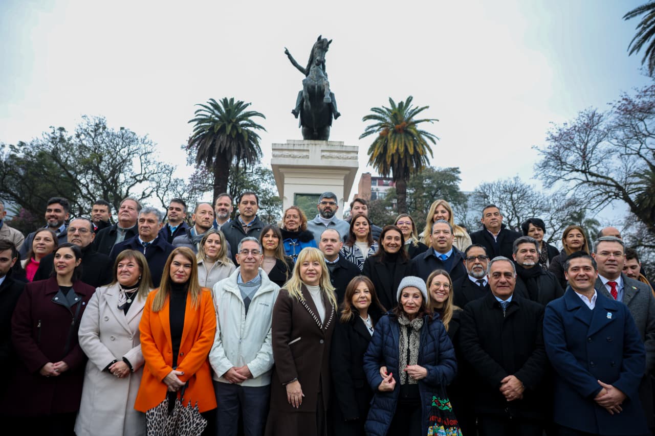 Chahla homenajeó a San Martín y llamó a seguir su ejemplo de “poner lo colectivo por encima de lo personal”