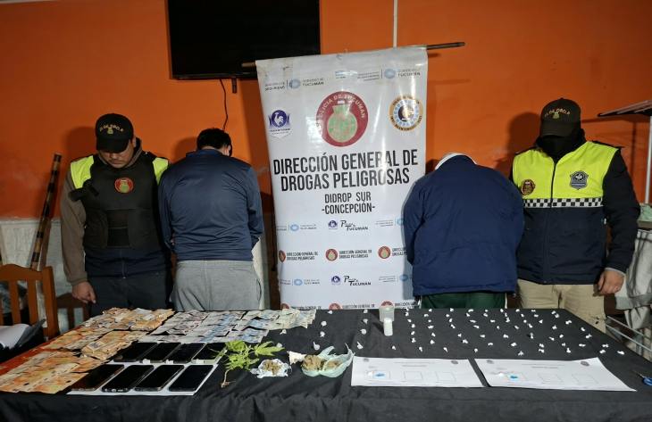 Desarticulan tres puntos de venta de estupefacientes y detienen a tres personas