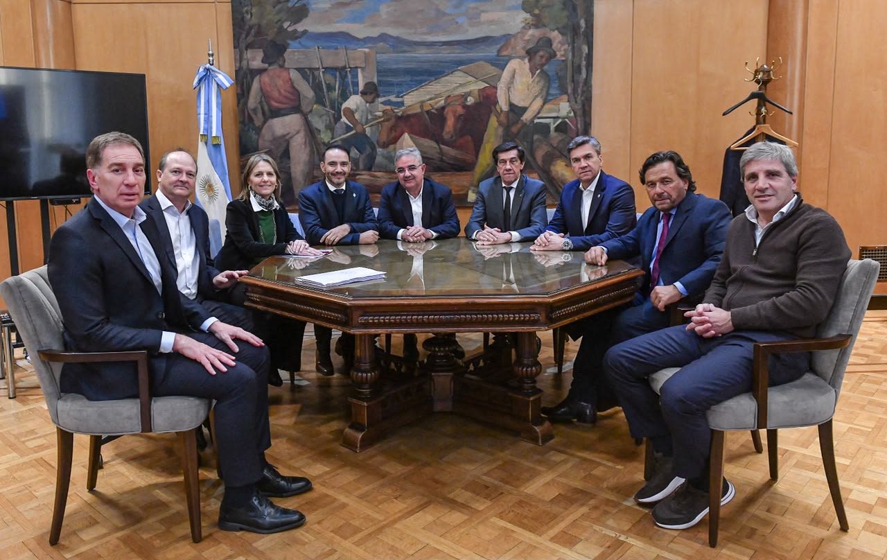 Nación acordó con los gobernadores del Norte Grande redefinir los subsidios eléctricos para las zonas de altas temperaturas