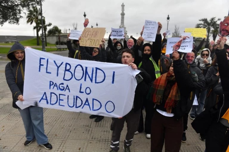 protesta flybondi.webp