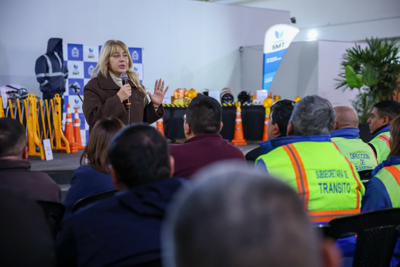Chahla bajó línea a los agentes de Tránsito: “Los empleados son pagados por los vecinos, no por Rossana Chahla”
