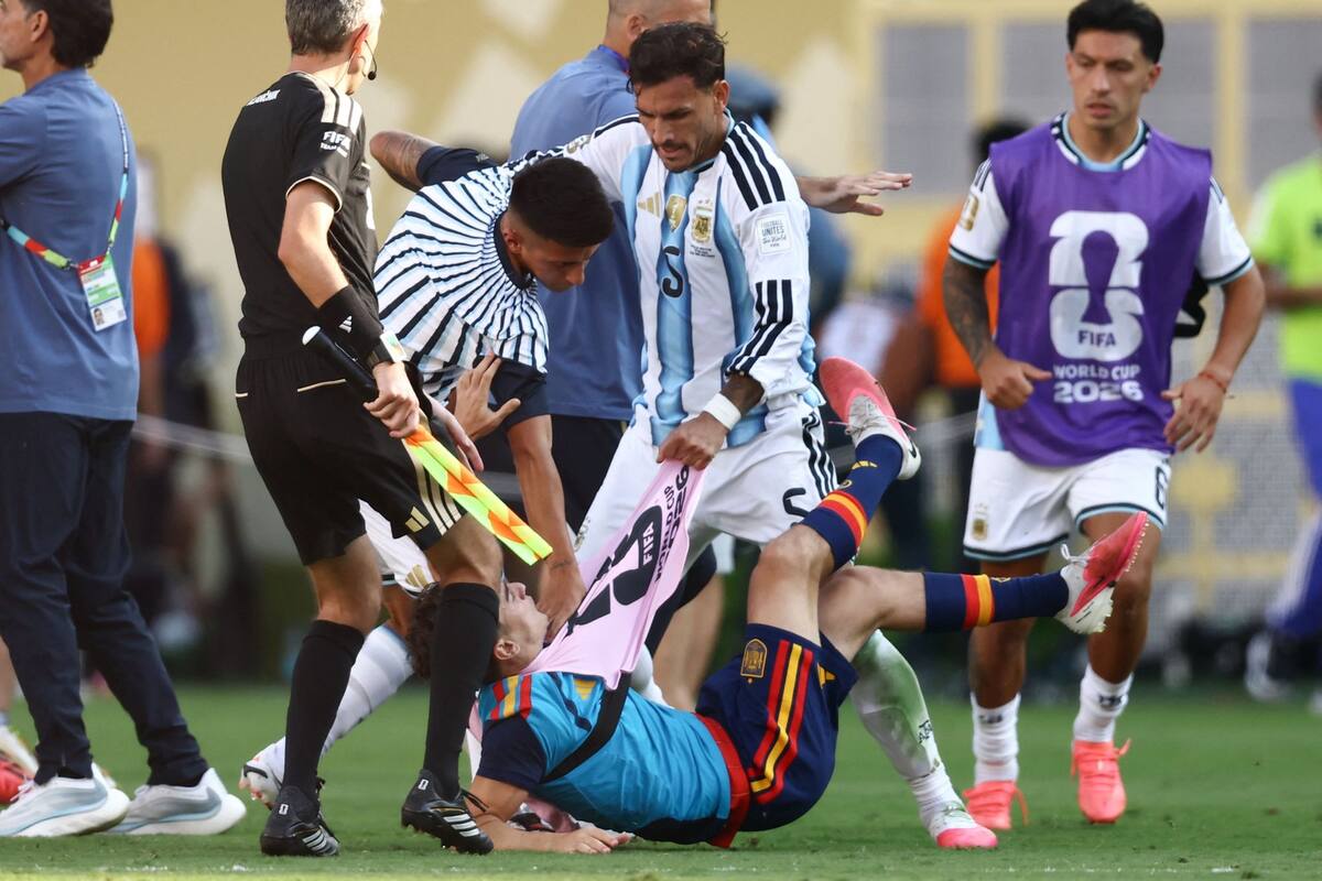 durisima-sancion-de-la-fifa-a-la-argentina-por-DDBYNNBPNVEOXBTZVVRZCE75TI.jpg