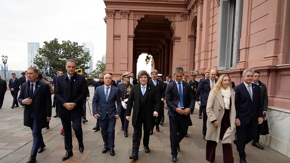 Milei inicia una semana clave con reunión de Gabinete y un encuentro con legisladores antes de la sesión en Diputados