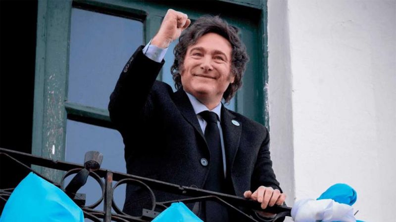 La confianza en el Gobierno de Javier Milei creció en agosto: superó los niveles de Macri y Cristina Kirchner