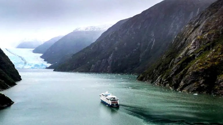 Argentina ratificó los tratados limítrofes para desactivar la tensión con Chile por el Estrecho de Magallanes