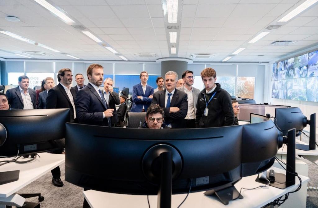 YPF inauguró un nuevo centro de monitoreo para reforzar la seguridad de más de 520 activos críticos