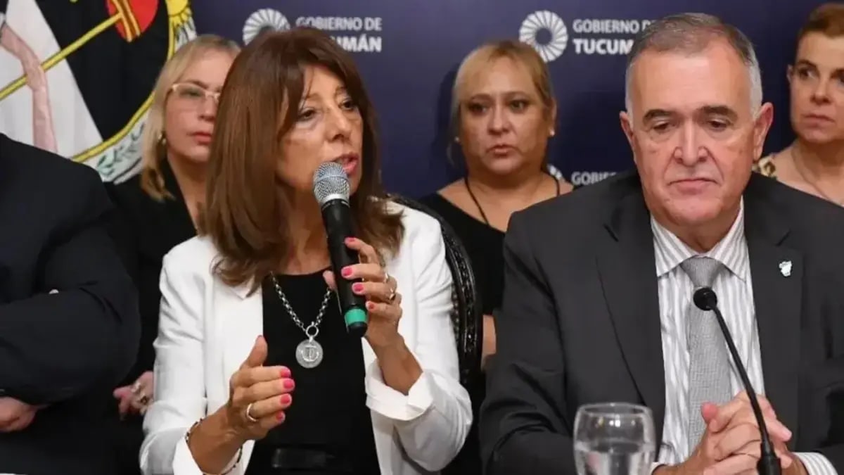 Exigen la renuncia de la ministra Montaldo por la violencia armada y el colapso en las escuelas