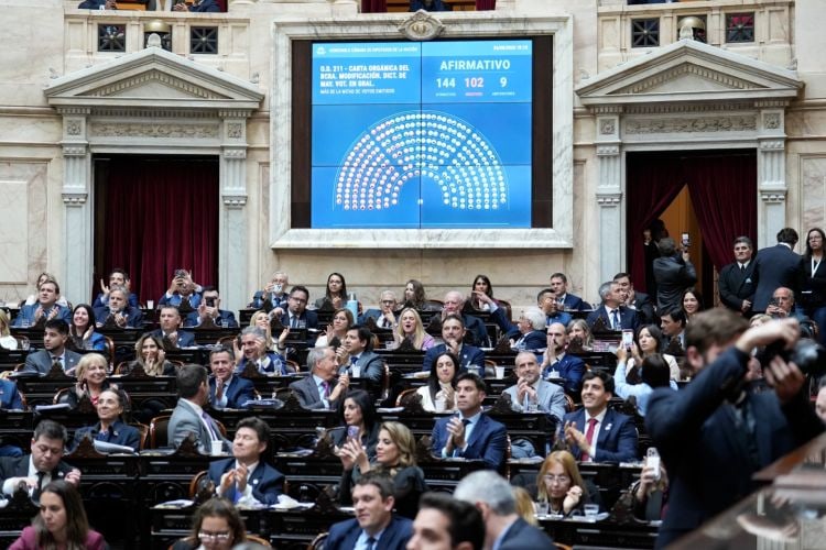 Con apoyo del jaldismo, Diputados dio media sanción a la reforma del Banco Central