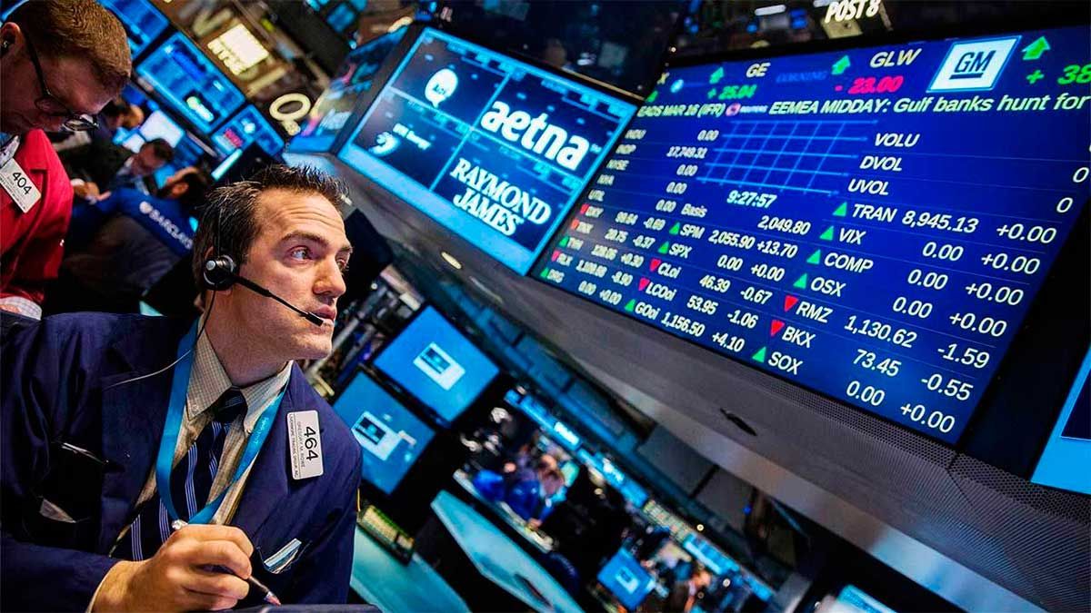 El riesgo país llegó a los 515 puntos y el dólar trepó a $1.535, luego del anuncio de los créditos hipotecarios