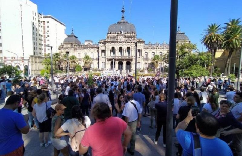 Paro de 48 horas en las universidades: qué reclaman docentes y no docentes