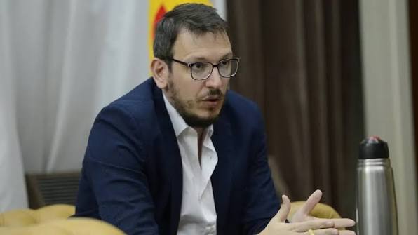Cuattromo vinculó el aumento de la morosidad con la caída del salario: “Es un problema macroeconómico”