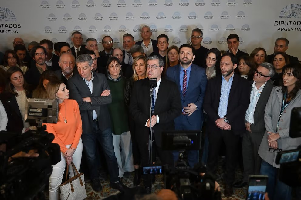 La oposición convocó a una sesión para debatir morosidad y emergencia en discapacidad