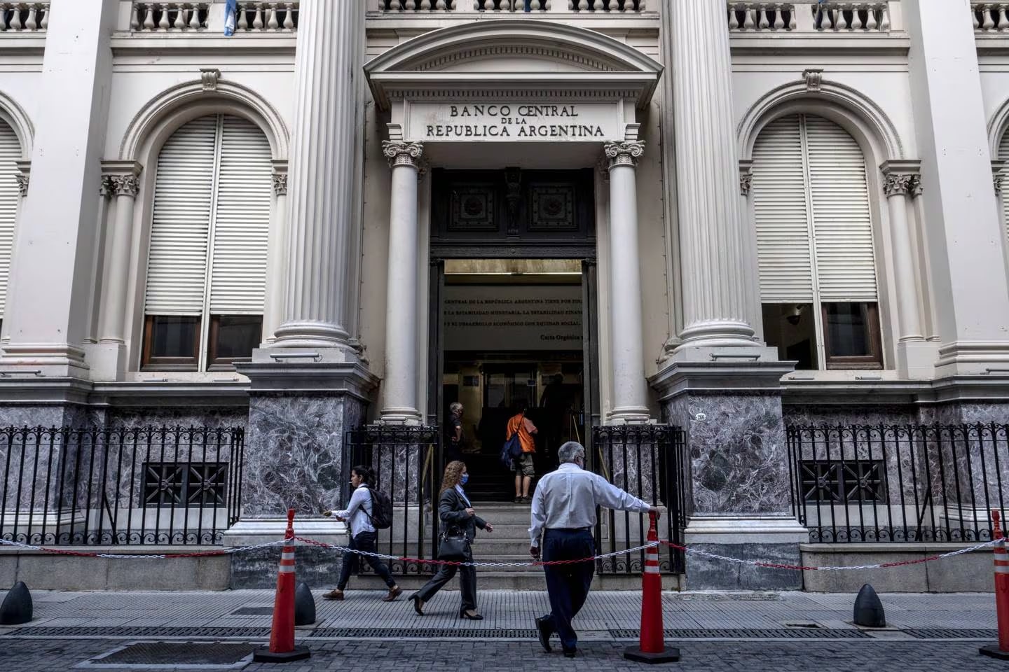 El  Banco Central publicó recomendaciones para tener en cuenta, antes de tomar un crédito