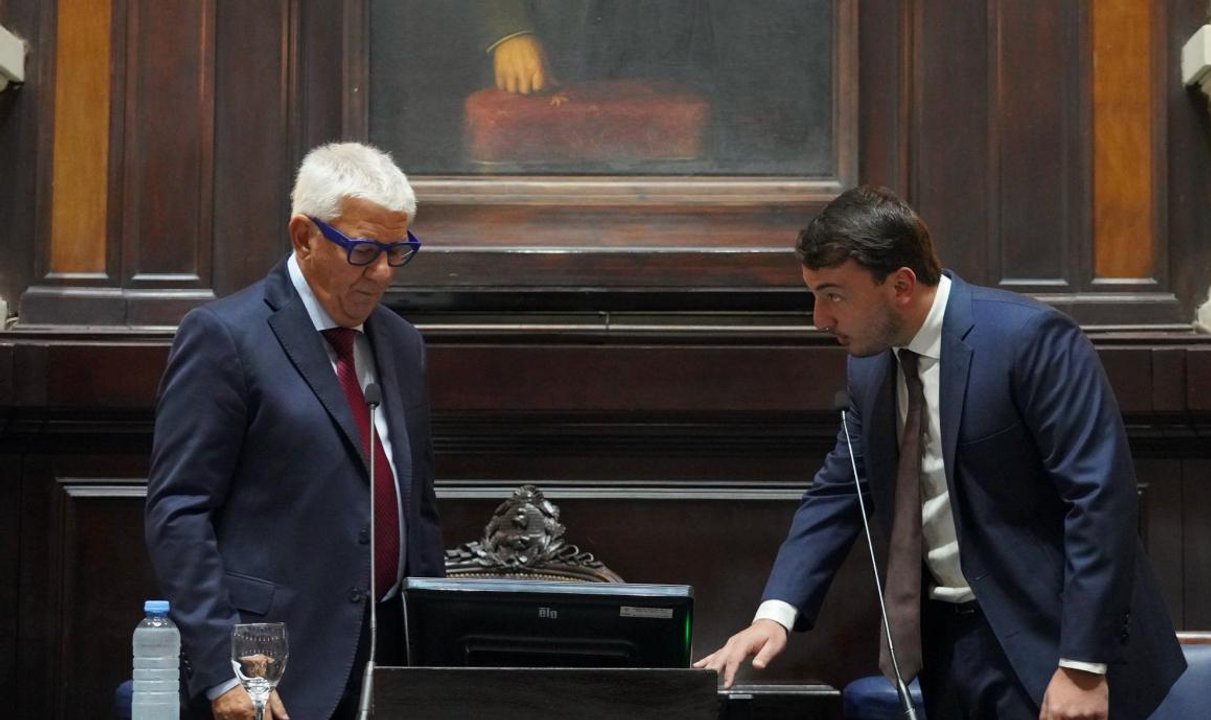La Libertad Avanza reordenó su conducción en Diputados bonaerenses tras un acuerdo entre los sectores de Karina Milei y Santiago Caputo