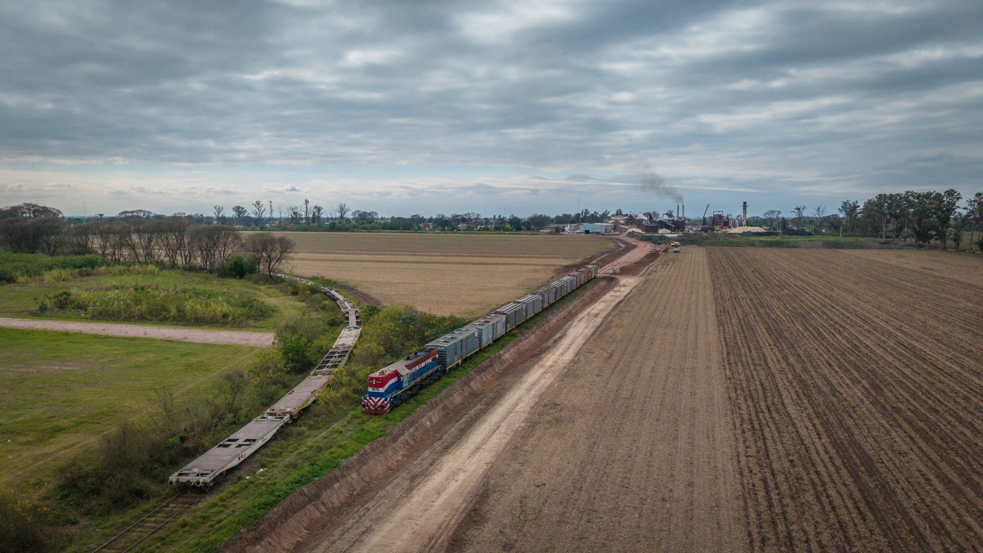 Cómo se construyó el desvío que vuelve a conectar al ingenio Cruz Alta con los puertos