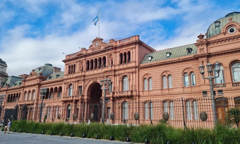 El Gobierno trabaja en un decreto para expulsar extranjeros, por discursos de odio contra Argentina 