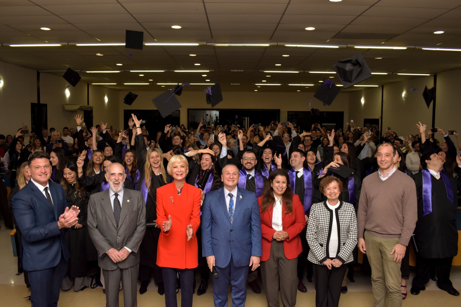 La Universidad San Pablo-T sumó 50 nuevos médicos y ya son 208 los profesionales formados desde la creación de la carrera