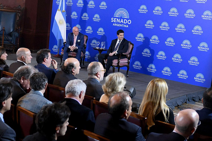 cabrales senado 2.jpg
