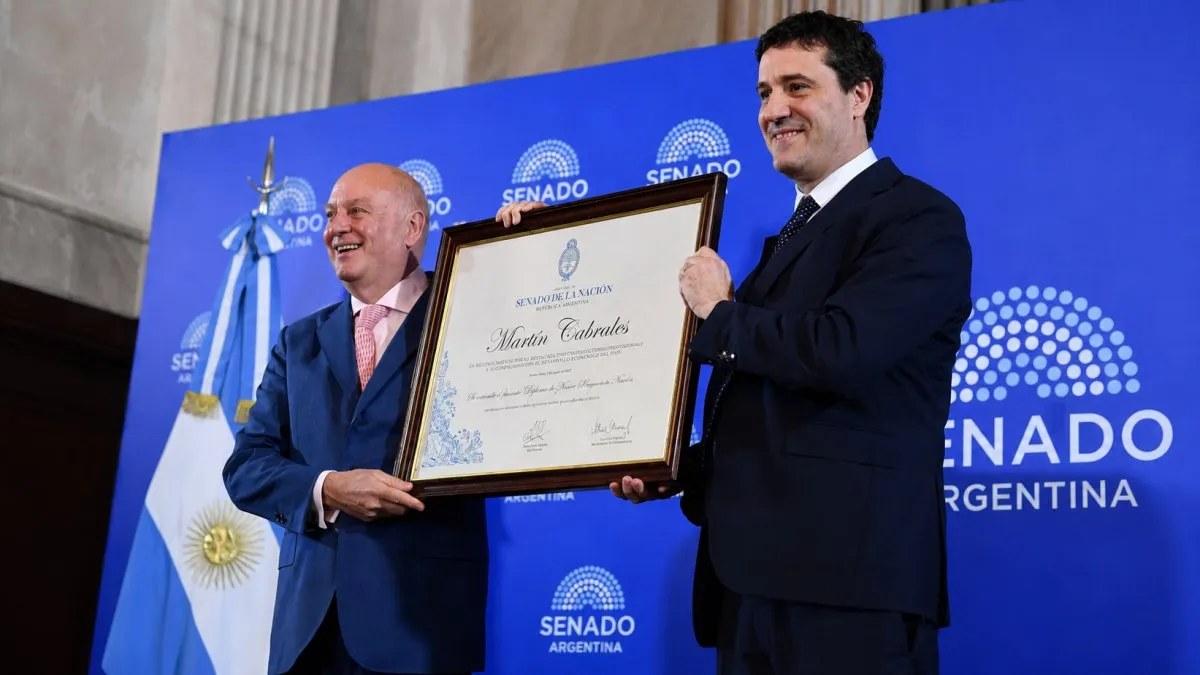 El Senado de la Nación premió a Martín Cabrales por su trayectoria y la audacia de cultivar café de calidad internacional en Tucumán
