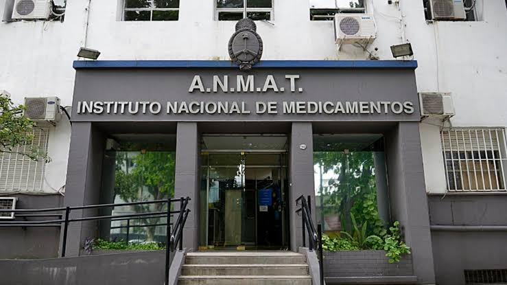 La ANMAT canceló las habilitaciones de dos laboratorios de Tucumán y dio de baja sus legajos