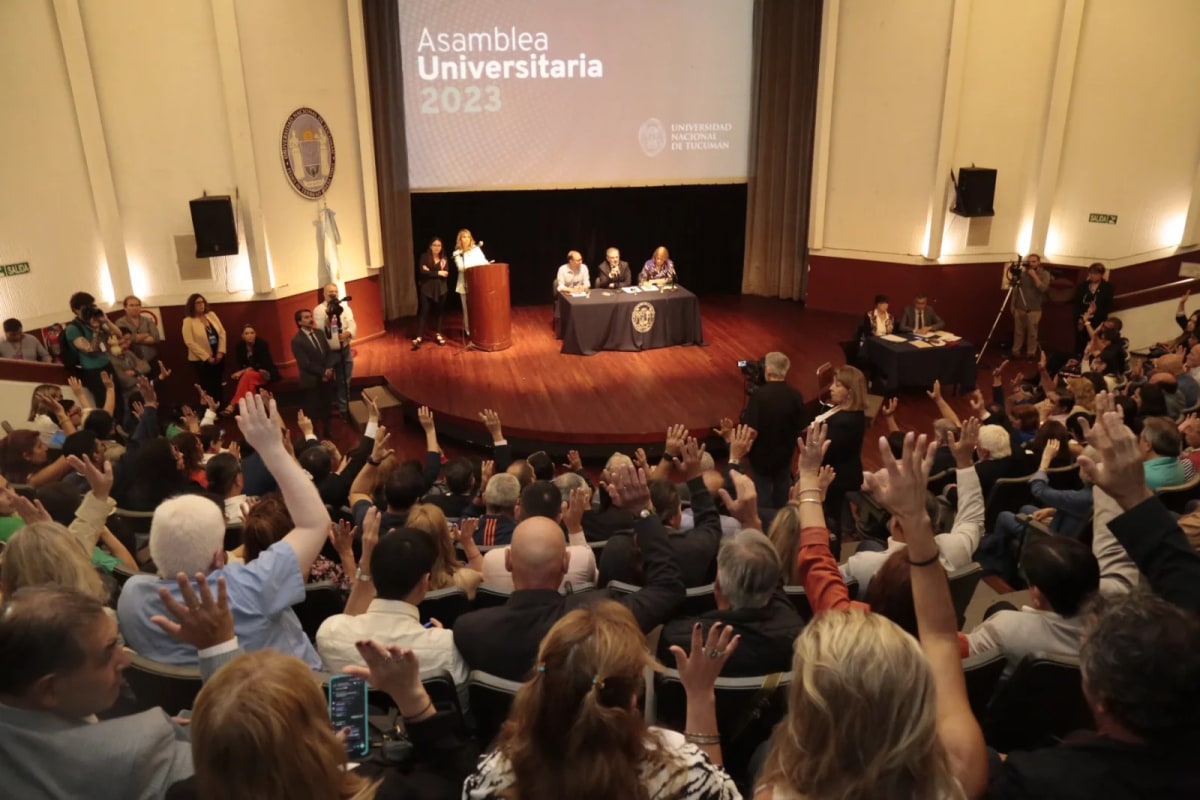 Asamblea Universitaria UNT.webp