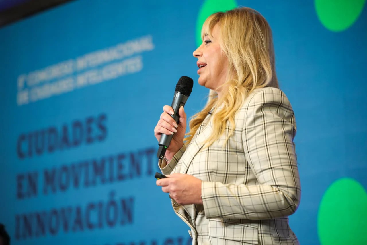 Chahla presentó en la UBA el modelo de transformación urbana de San Miguel de Tucumán