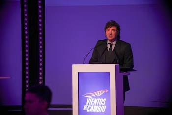 El Presidente defendió su plan económico: "Piden que flexibilicemos nuestra política monetaria y fiscal, y la respuesta es no"