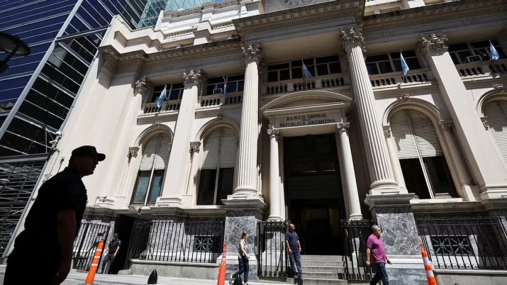El Banco Central compró U$S 28 millones: solo absorbió el 4% del volumen operado