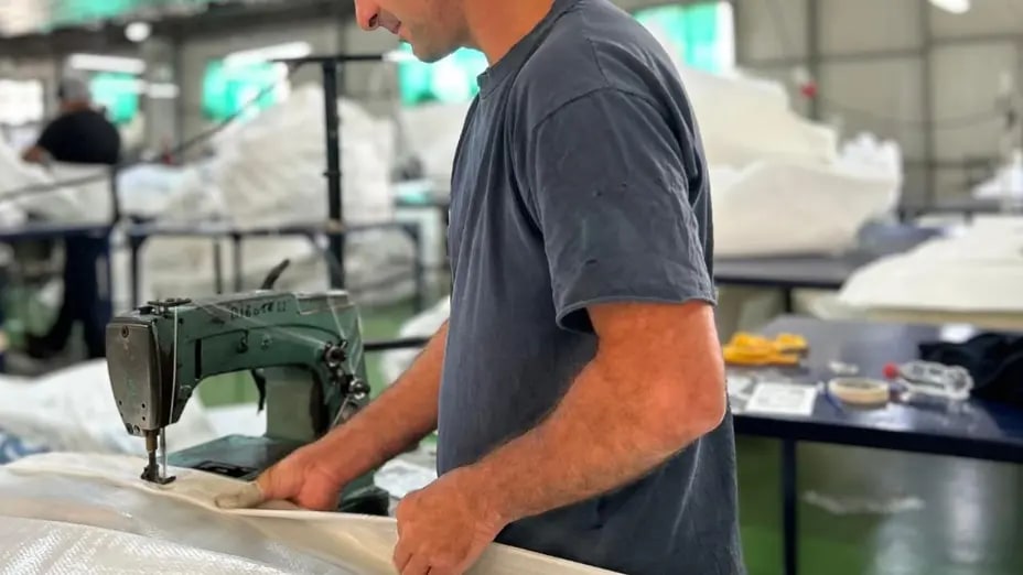 Tucumán se desmarca del derrumbe nacional al liderar la creación de empleo en un escenario de profunda recesión industrial
