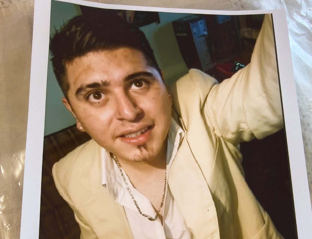 Una familia sospecha que su hijo no murió en un accidente sino en un asalto
